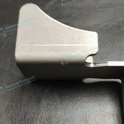 Các nguyên mẫu uốn bẻ kim loại chất lượng nhanh được sử dụng cho phương tiện