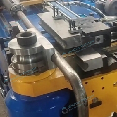 Dịch vụ uốn ống thép nhẹ tùy chỉnh cho xe máy